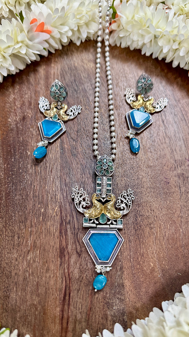 Light Blue stone pendent with earring