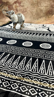 Black and white chanderi cotton saree, no Blouse piece