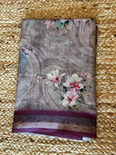 Gift saree, (no pico and fall)