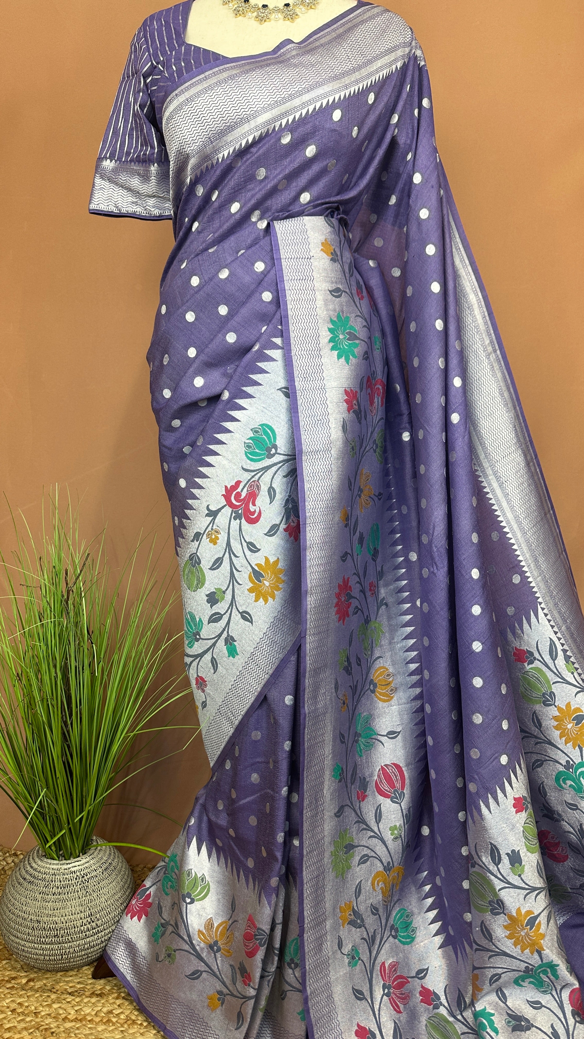 Pure Tussar Georgette Hand Loom Banarsi Saree With Paithani Border and Stitched Blouse