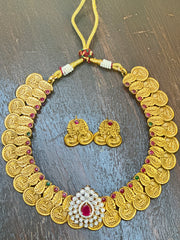 Coin necklace with detachable pendent and stud