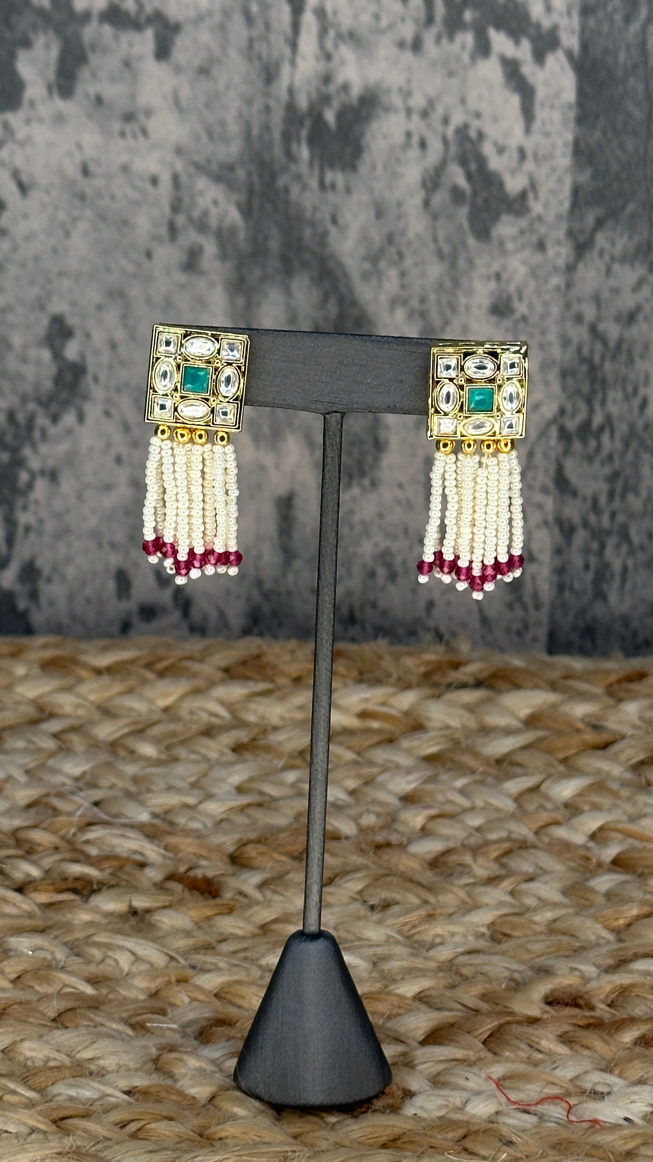 Choker with green and kundan stone