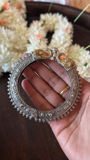 Dual tone kada