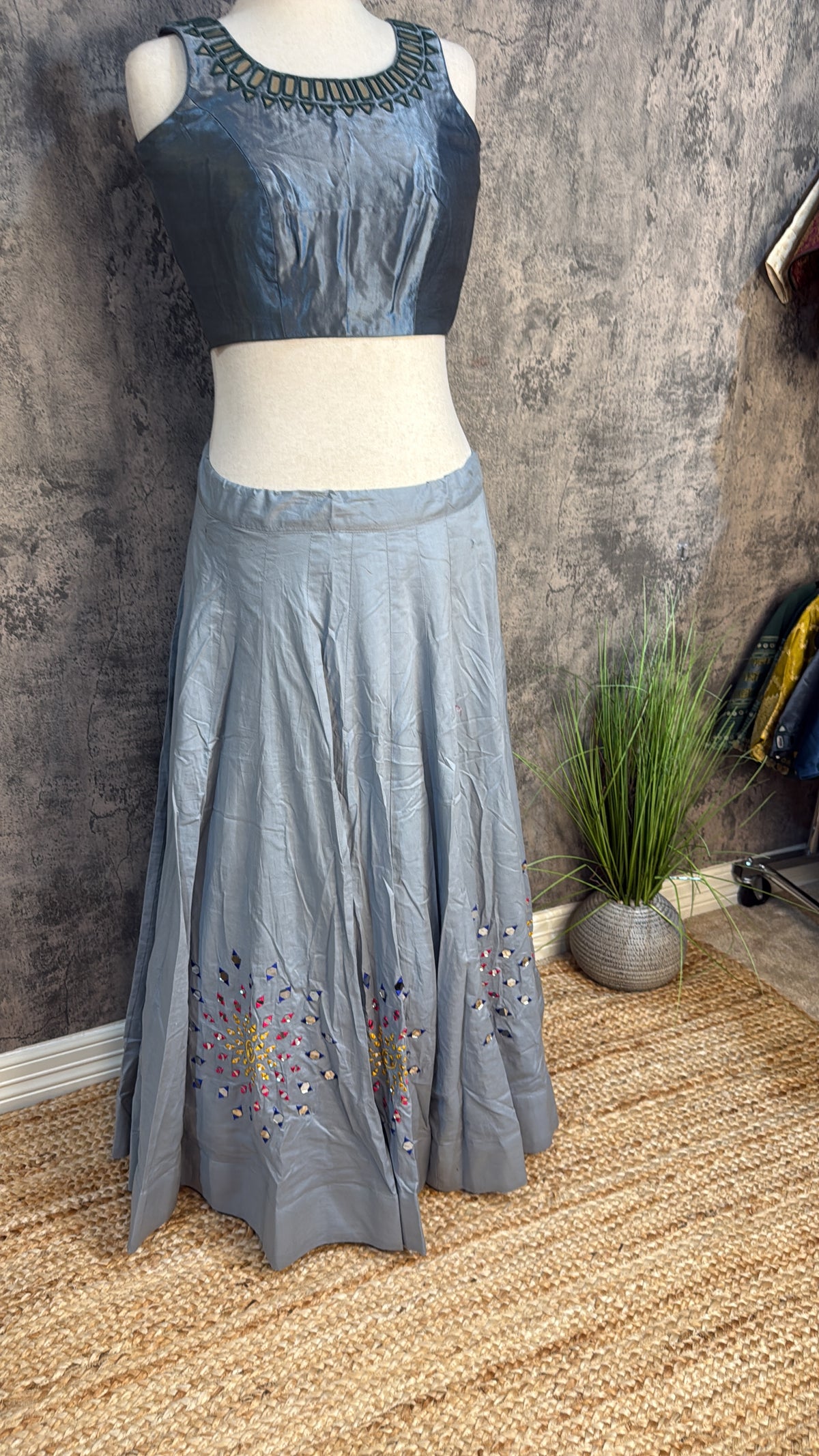 8 m flare navrathri skirt with real mirror