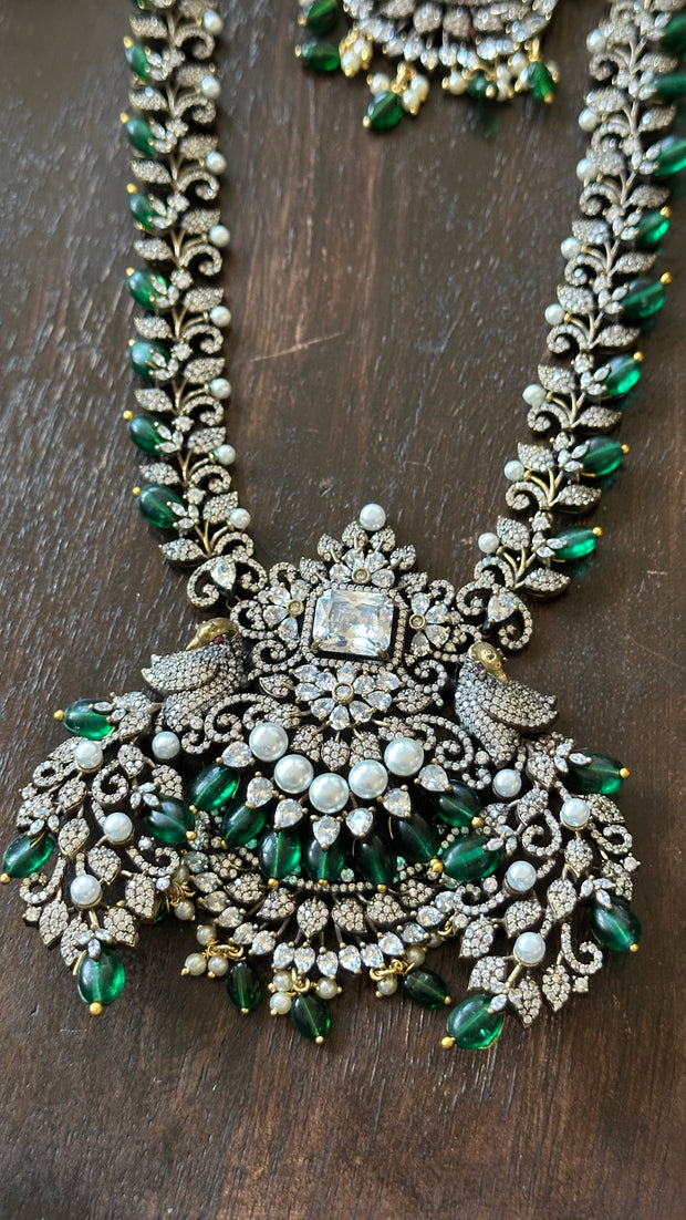 Neckalce with earring