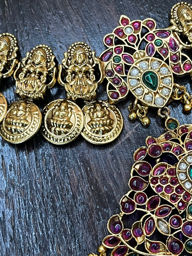 Necklace with pendent and jhumka