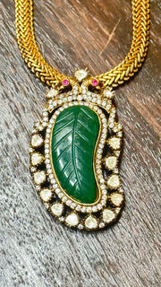 Victorian Necklace with Emerald pendent and earring