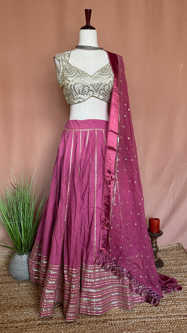 Blush pink 10 m flare skirt for garba with Dupatta