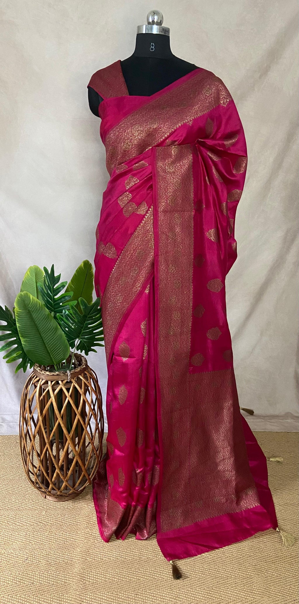 Pink Pure tussar banarasi silk saree, with BP