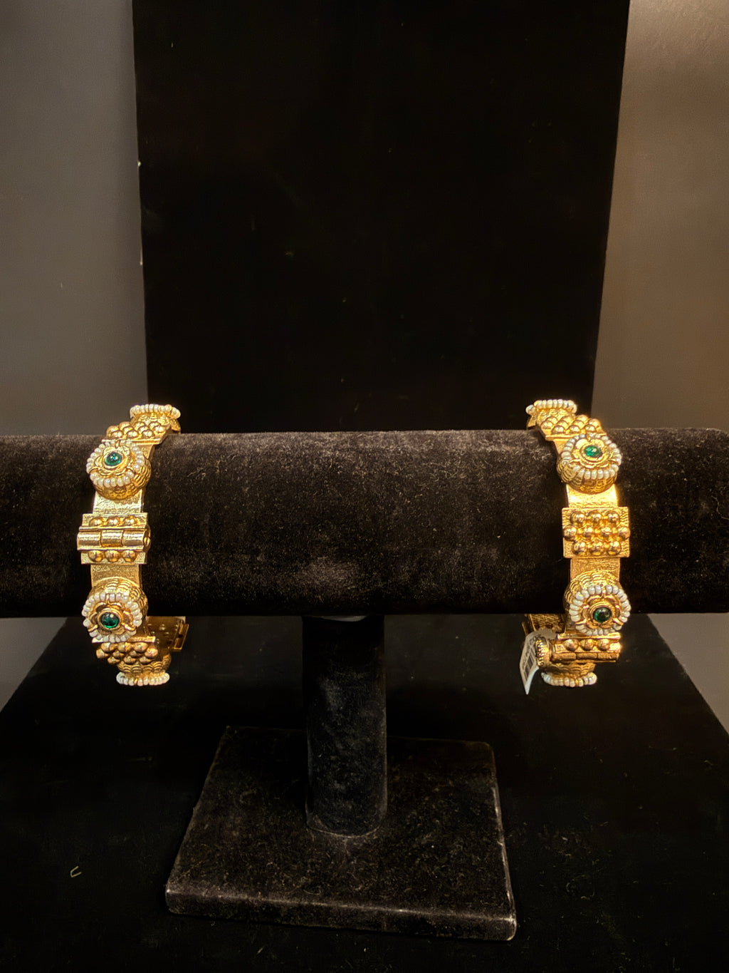 Handmade Gold openable kada (fits 2.4 to 2.8)
