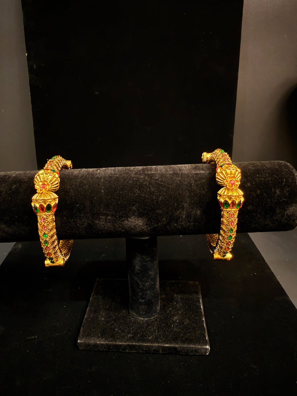 Gold openable kada with red and green stone (fits 2.6 to 2.10)