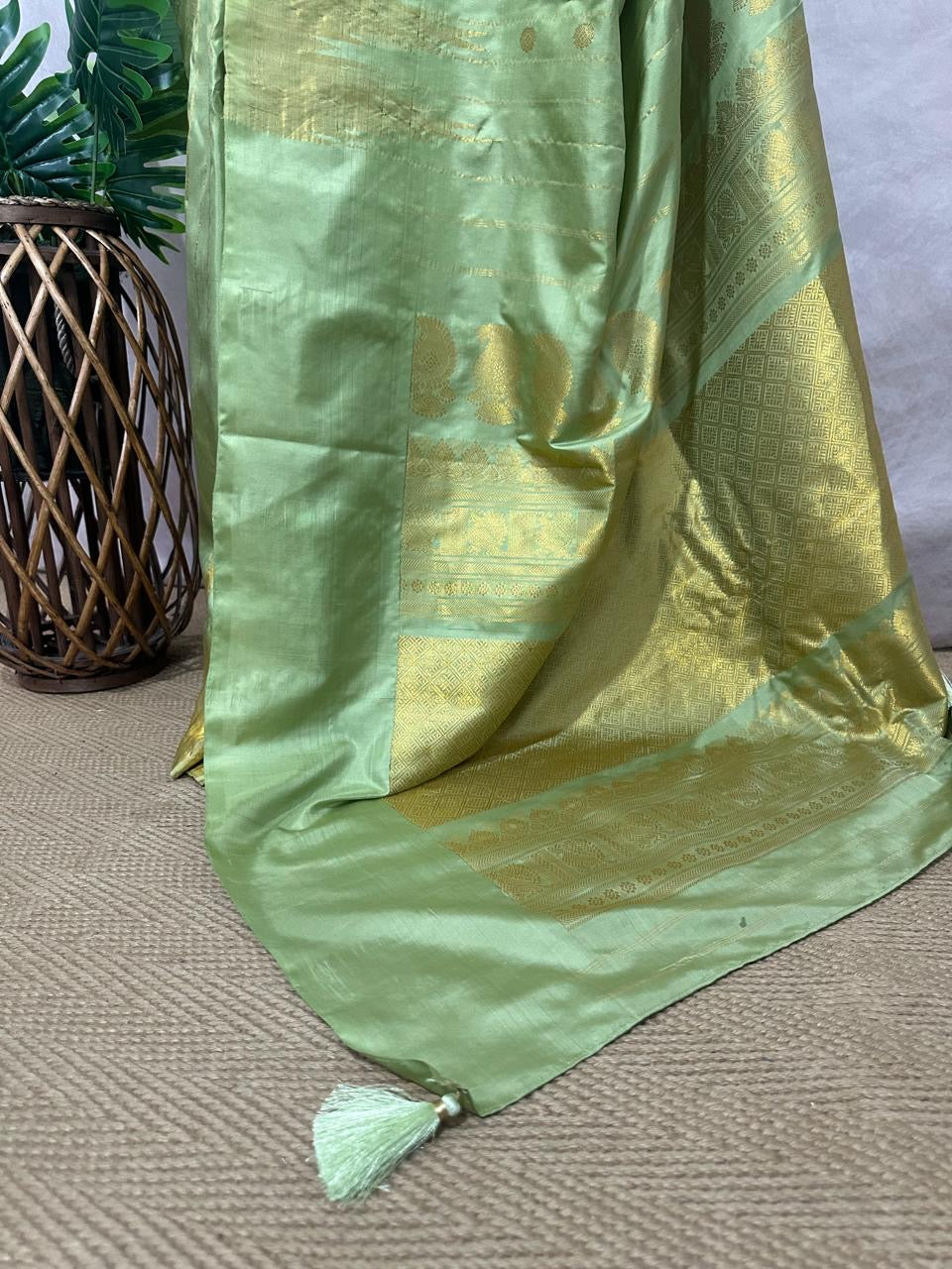 handloom pure silk pista green gadwal silk saree with stitched blouse