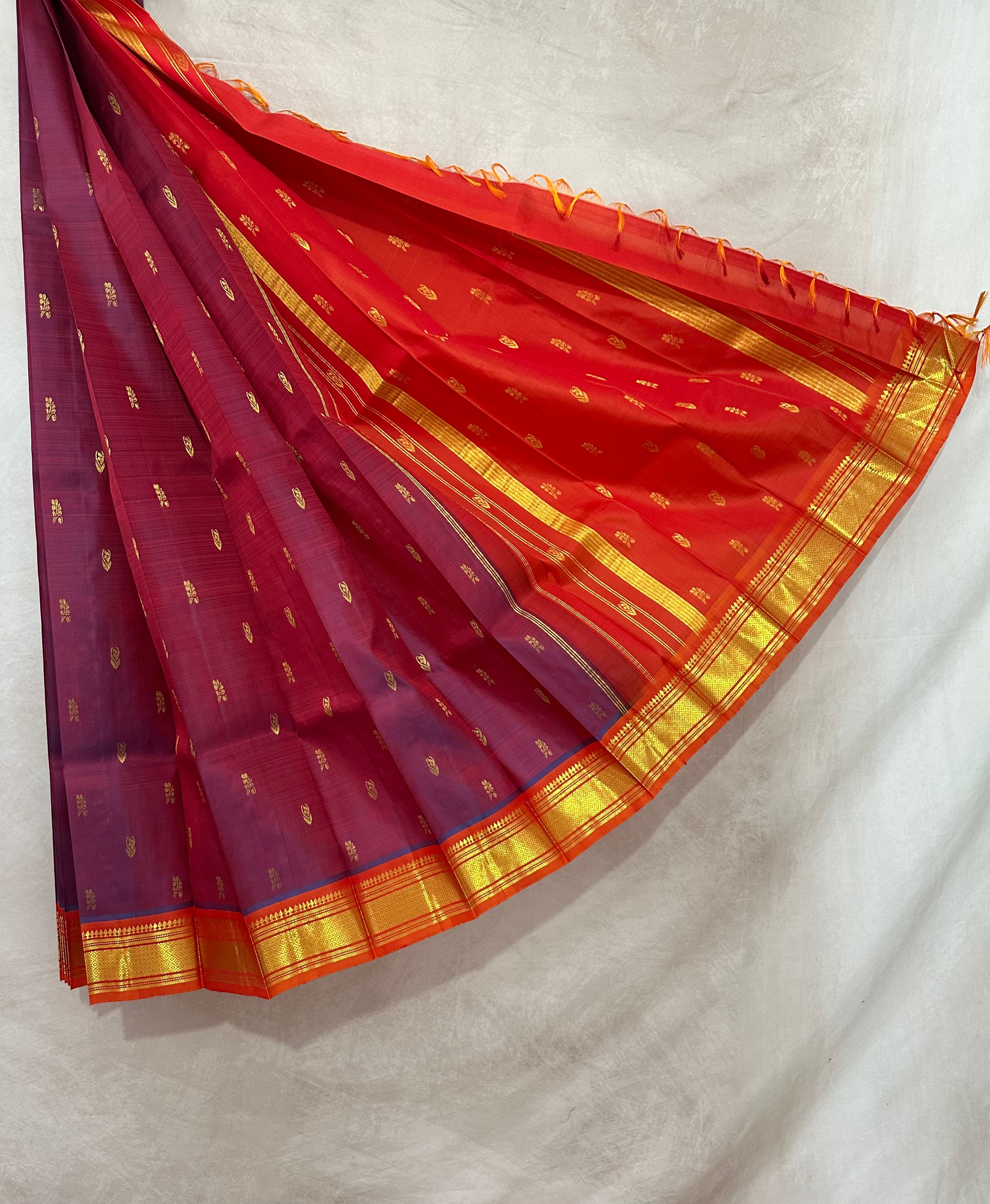 Handloom Pure silk sari with contrast one side korvai border, no BP