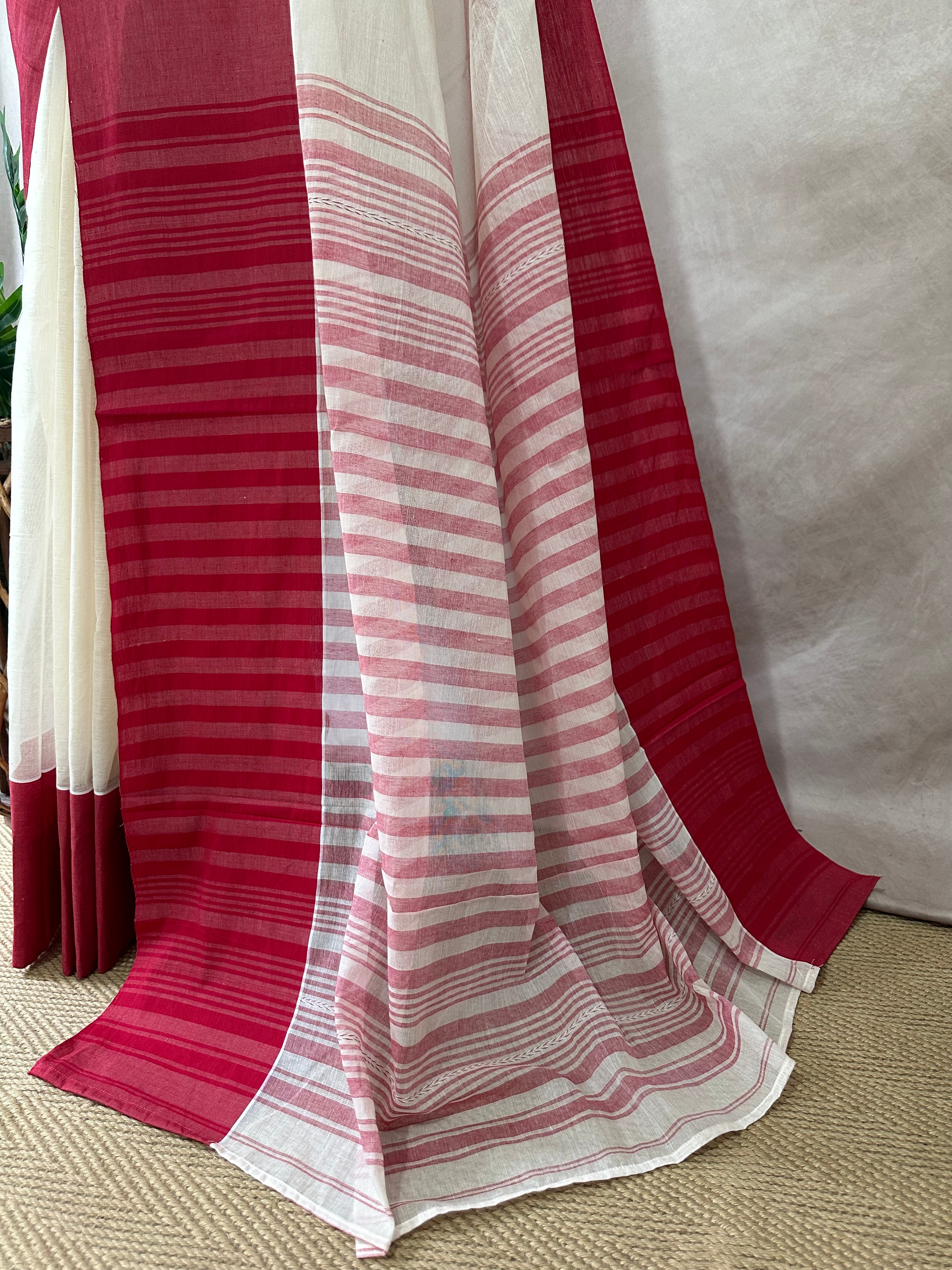 Dhaniakhali sarees with red border