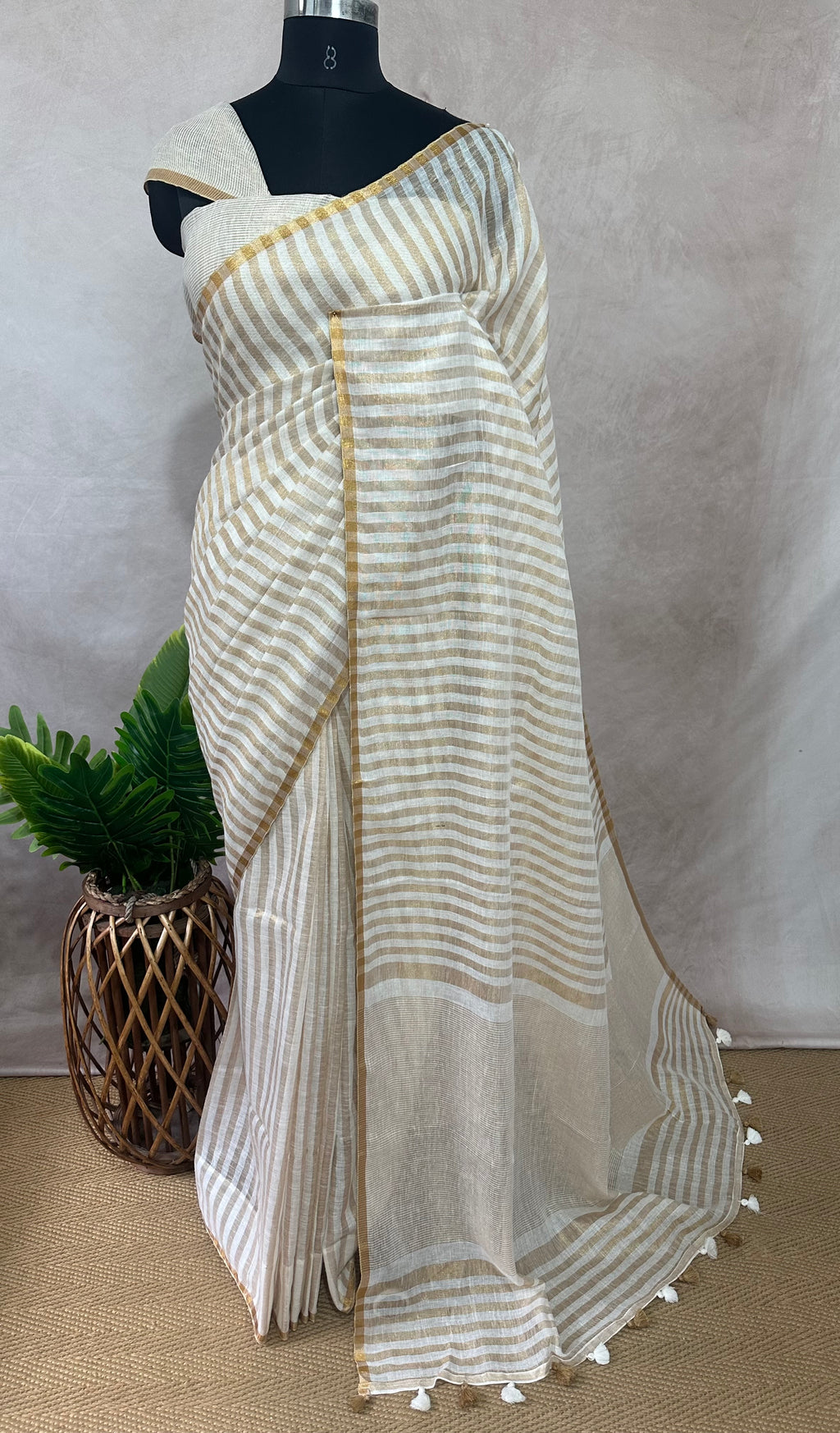 Linen saree with gold stripes