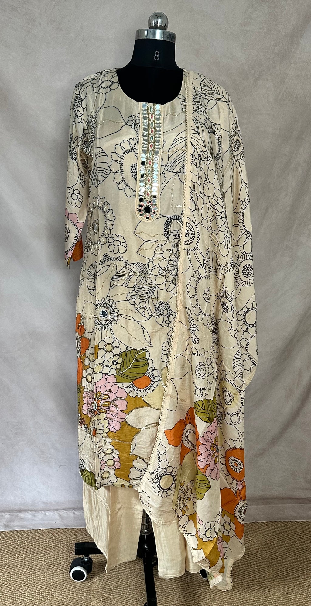 Crepe silk printed kurti with bottom and dupatta