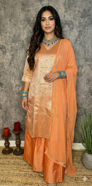 Peach banarsi brocade kuti with silk flared palazzo