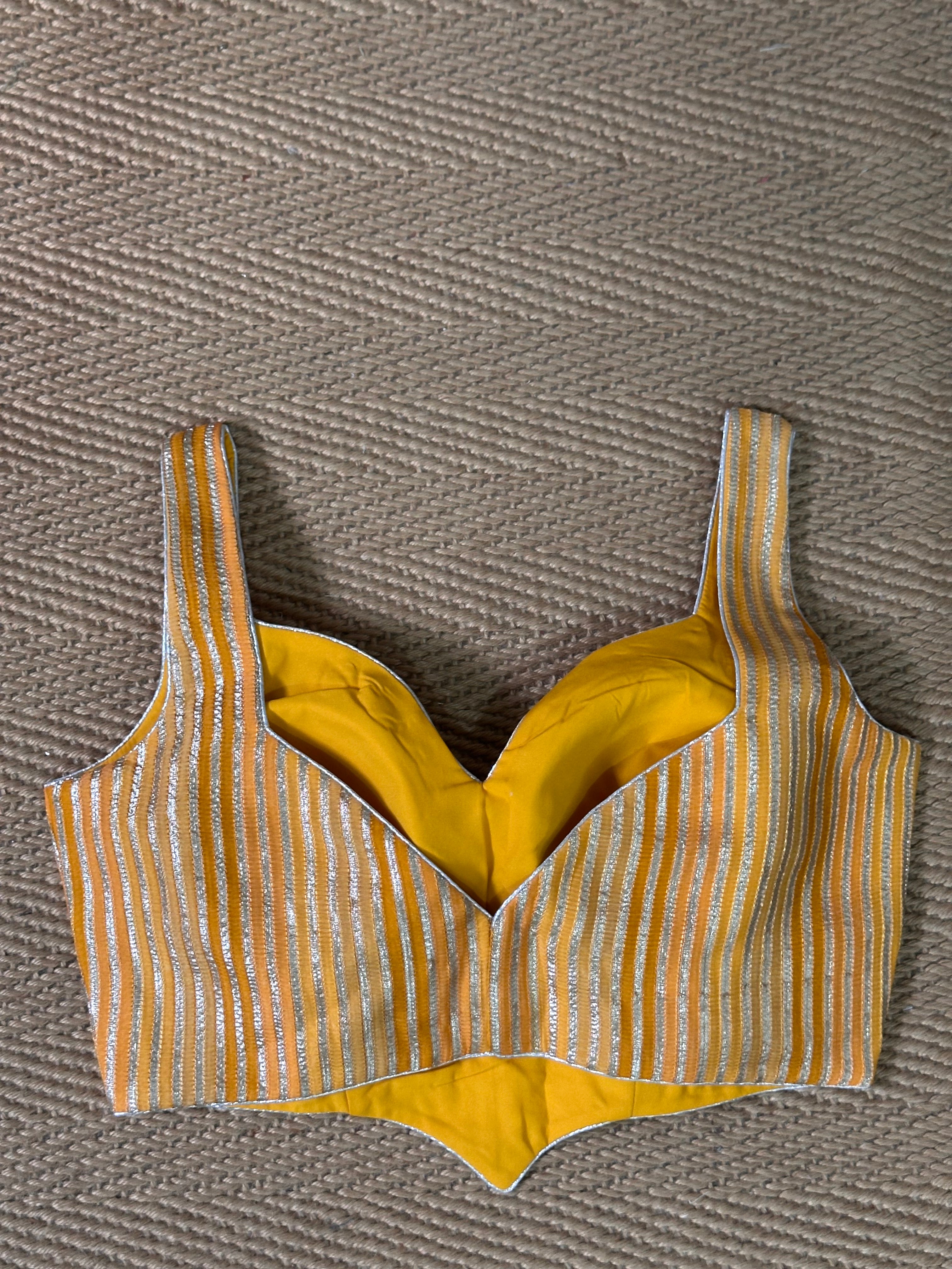 Sleeveless blouse