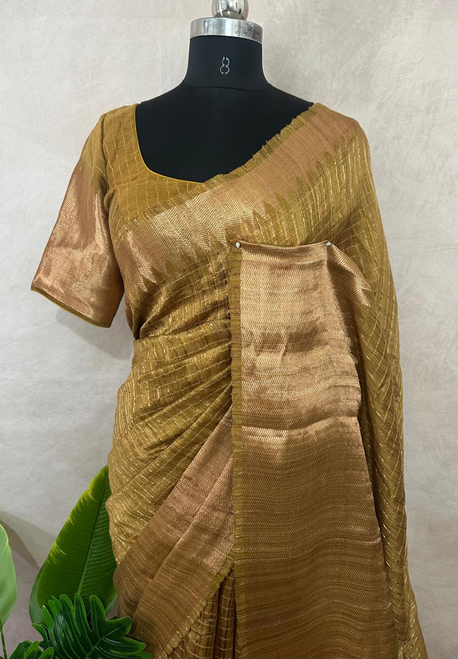 Pure handloom matka silk saaree with stitched blouse