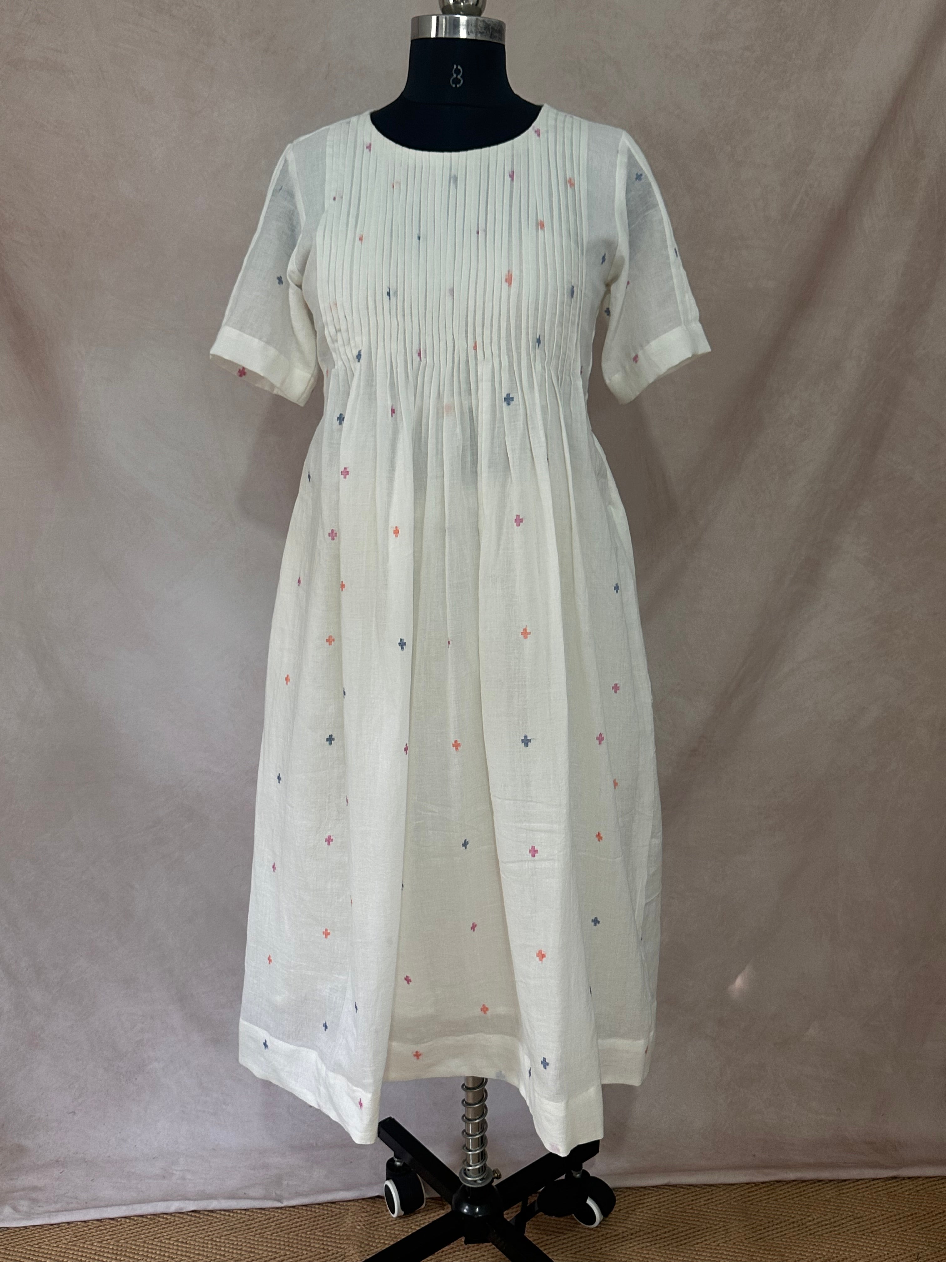 Handloom jamdani cotton dress