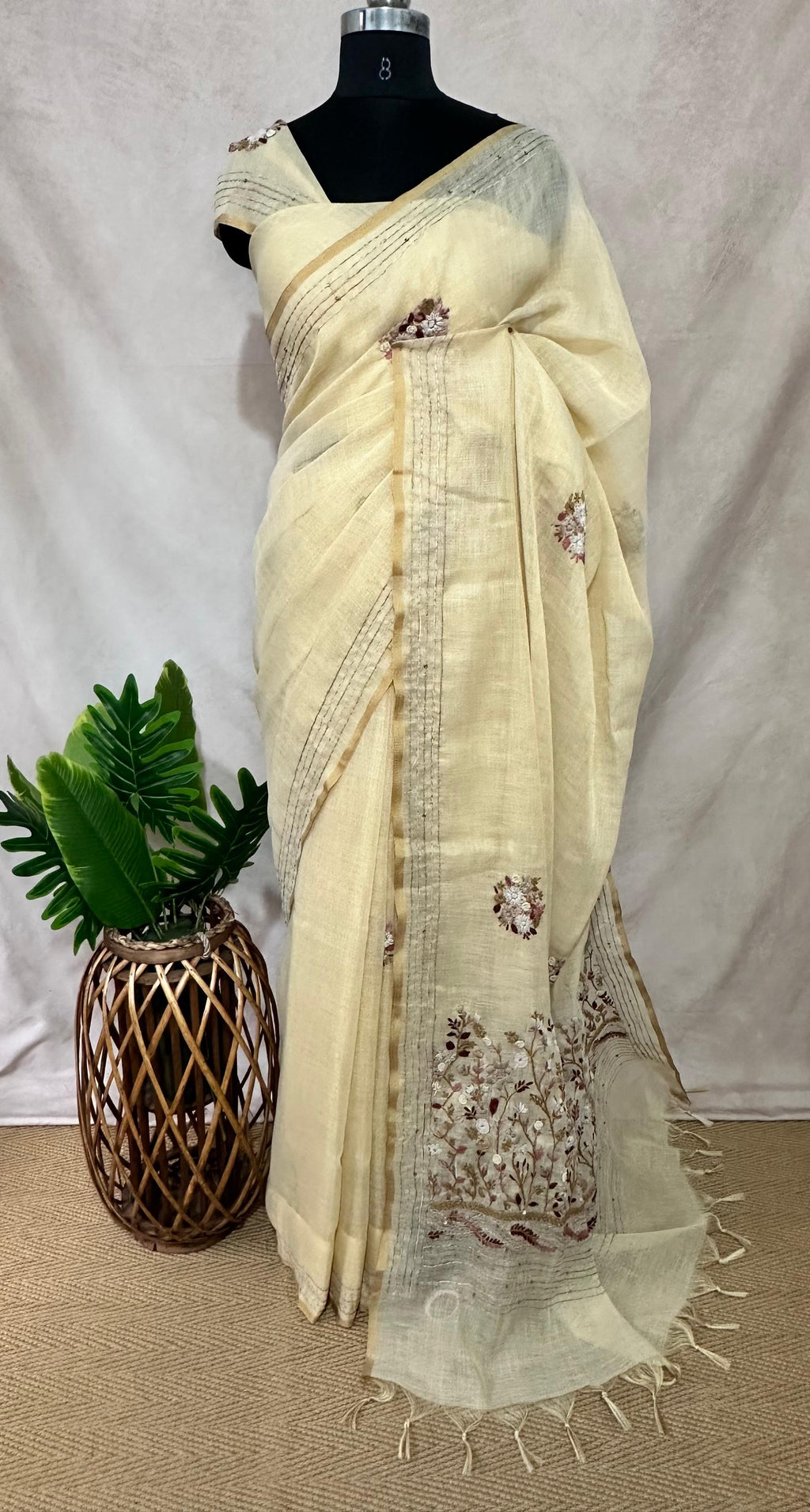 Soft linen tissue saree with handwork, with BP