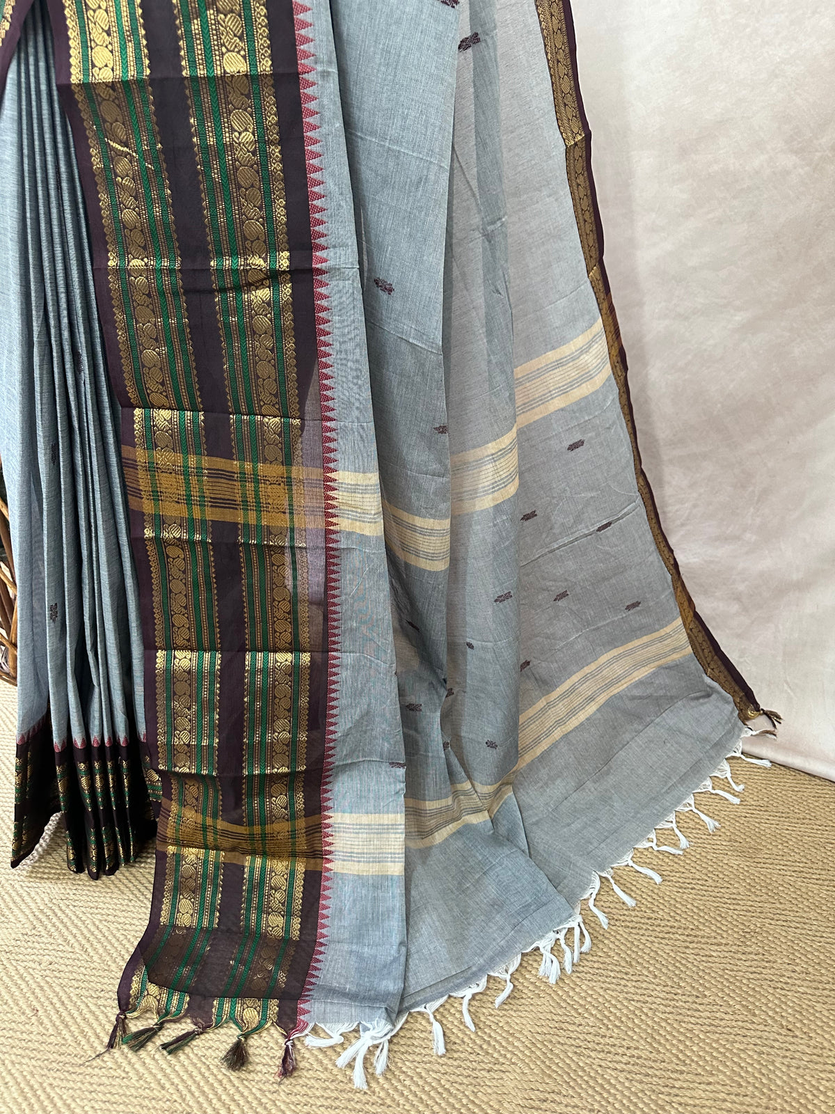 Kanchivaram cotton ahndlomm saree , no BP