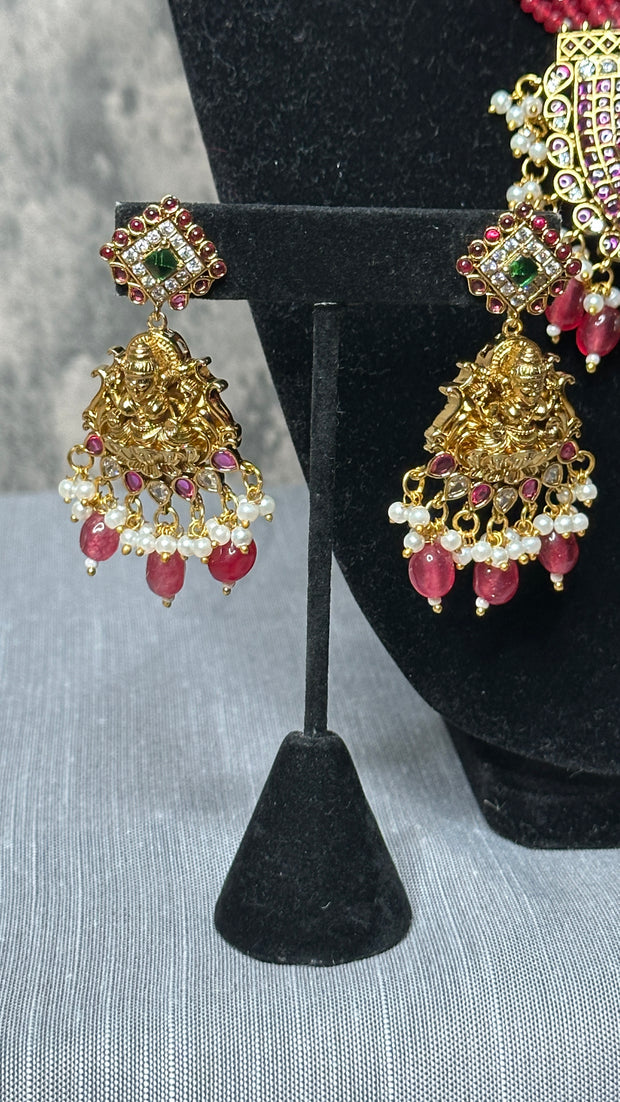 Long necklace with earring