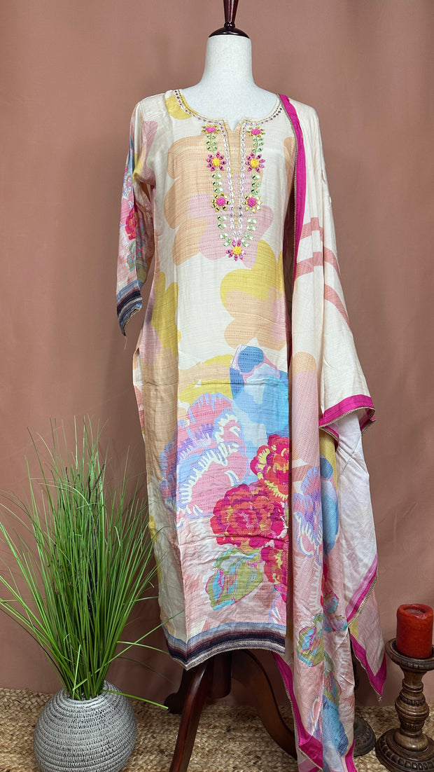 Off white cotton silk kurti set with floral print