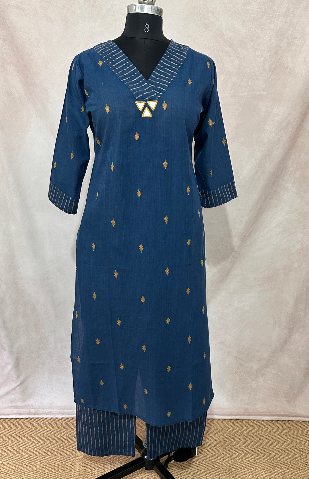 Cotton kurti mirror work cord set