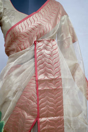 Handloom Pure tissue chanderi saree with red border