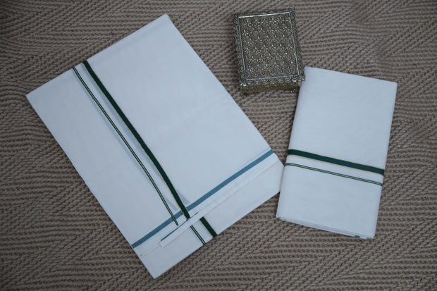 Puliyilakkara set mundu with black and gold border