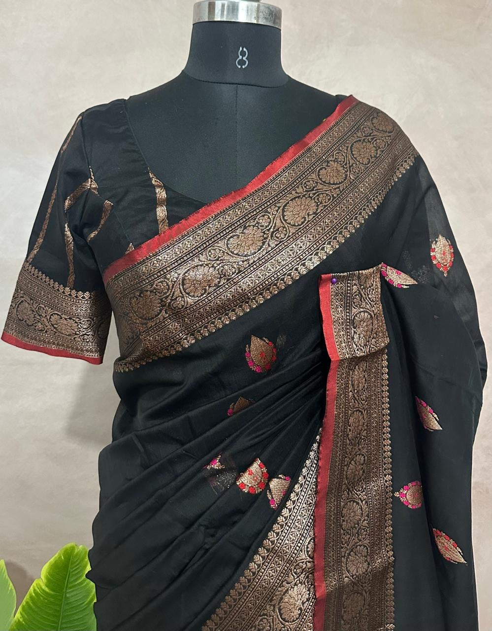 Banarsi cotton silk handloom saree with stitched blouse