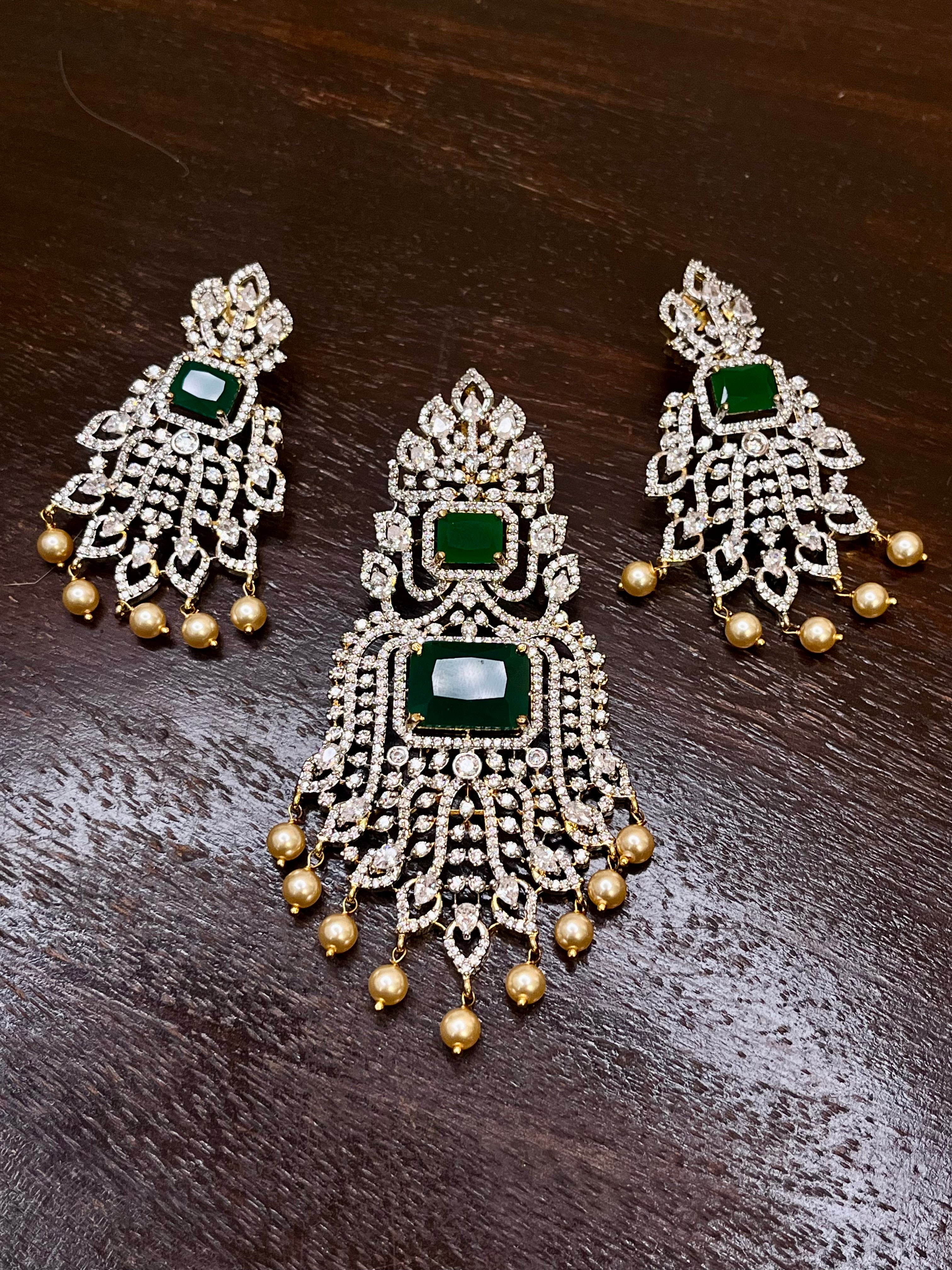 AD pendent with earring