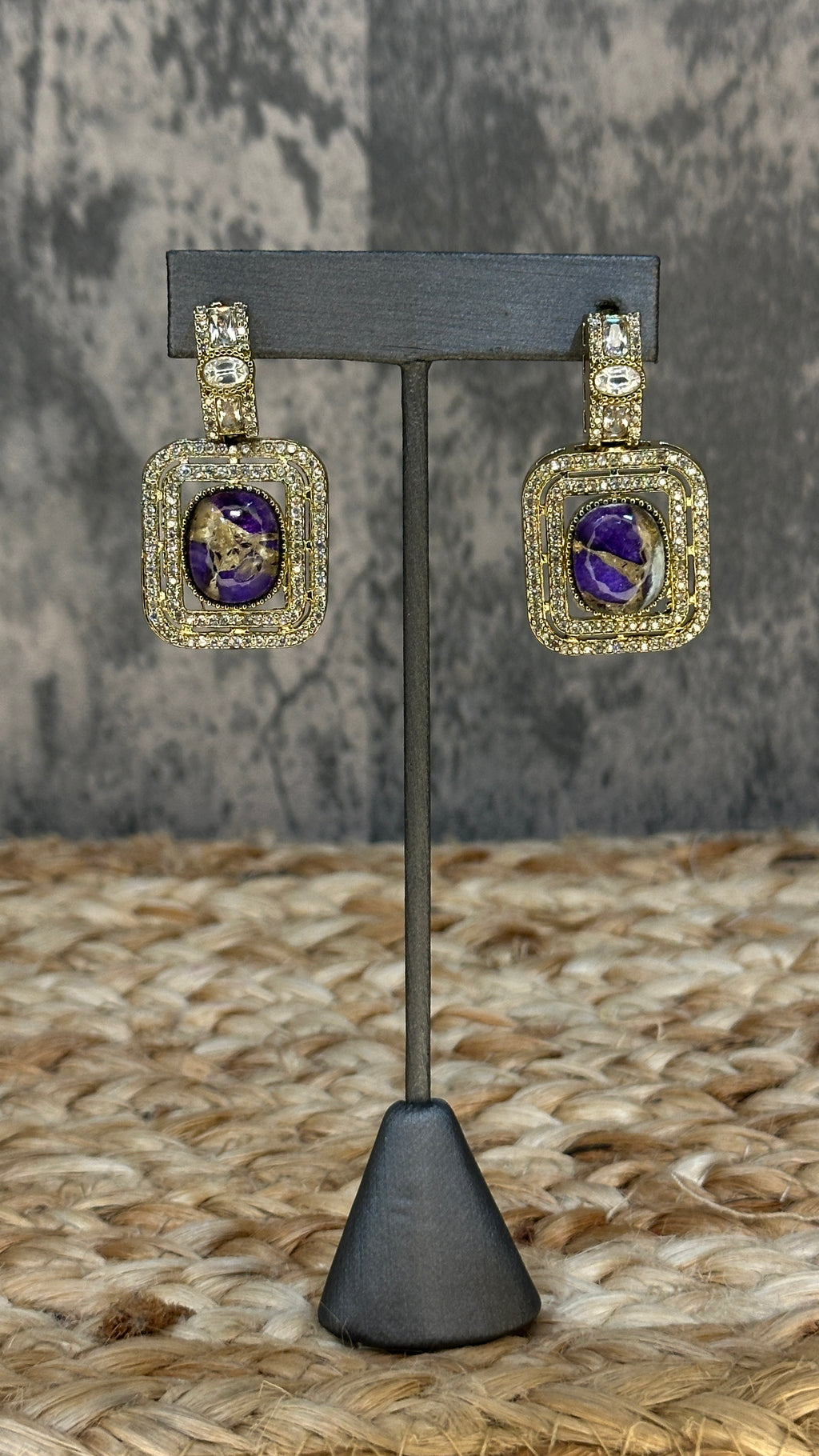 Designer choker with earring