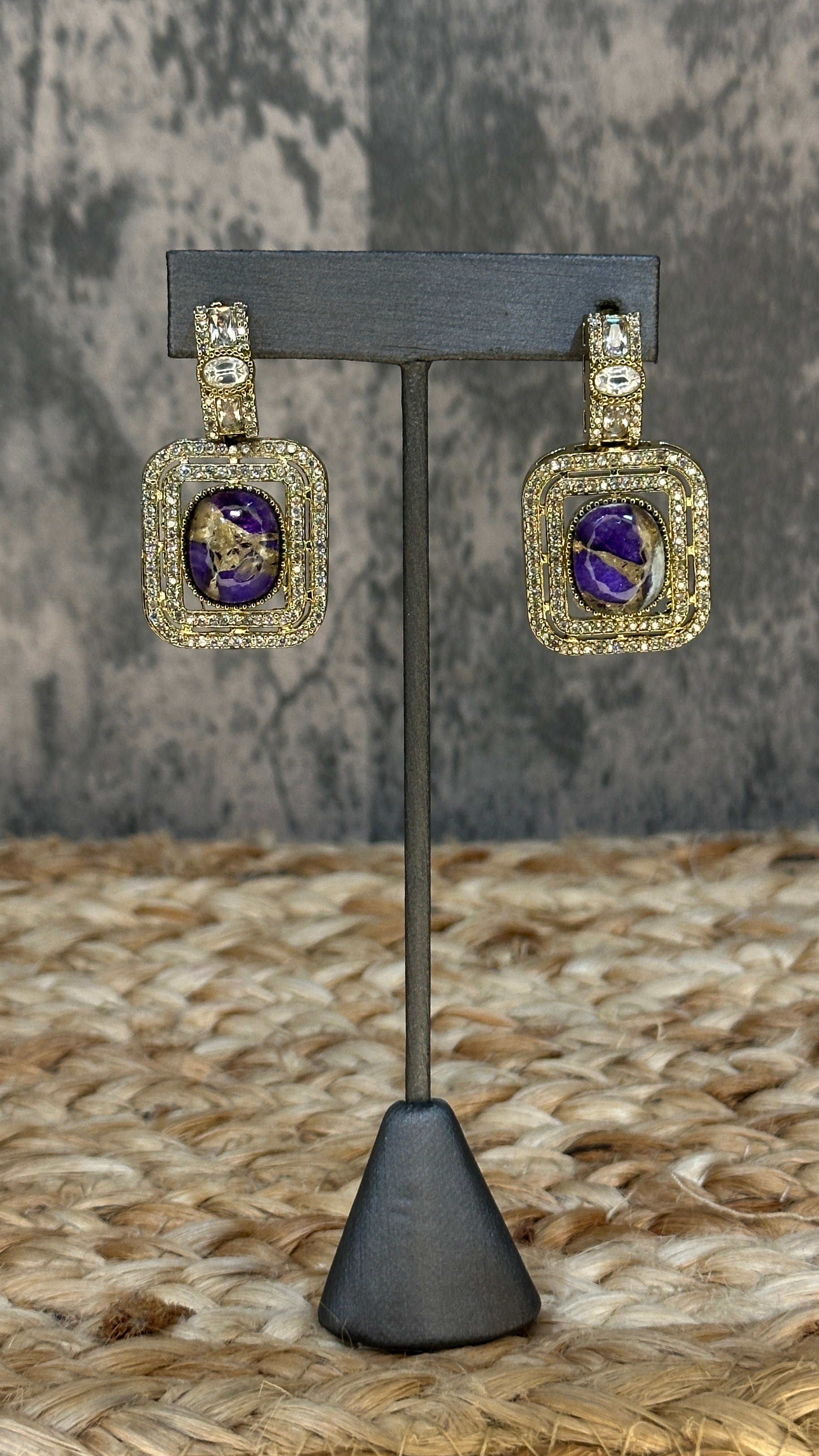 Designer choker with earring