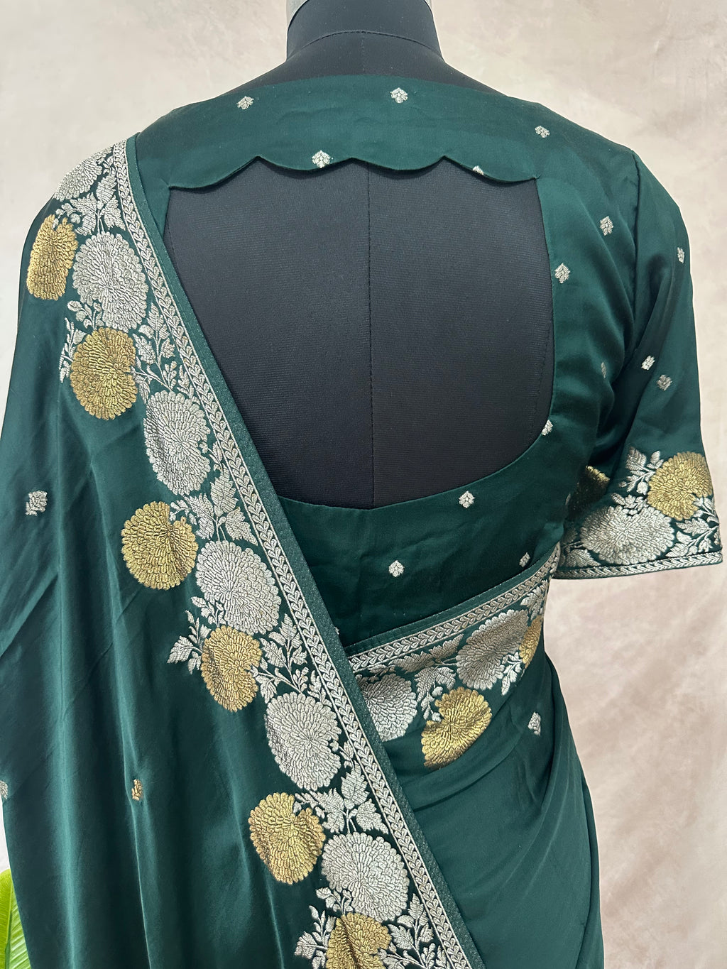 Silk crepe georgette saree with stitched blouse