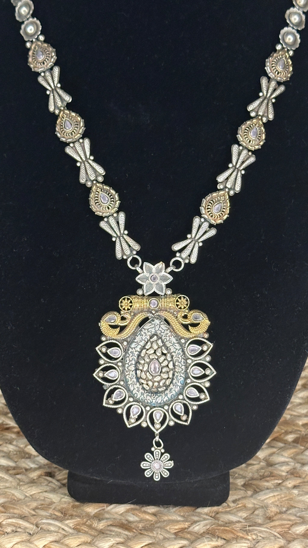 Dual tone necklace and earring