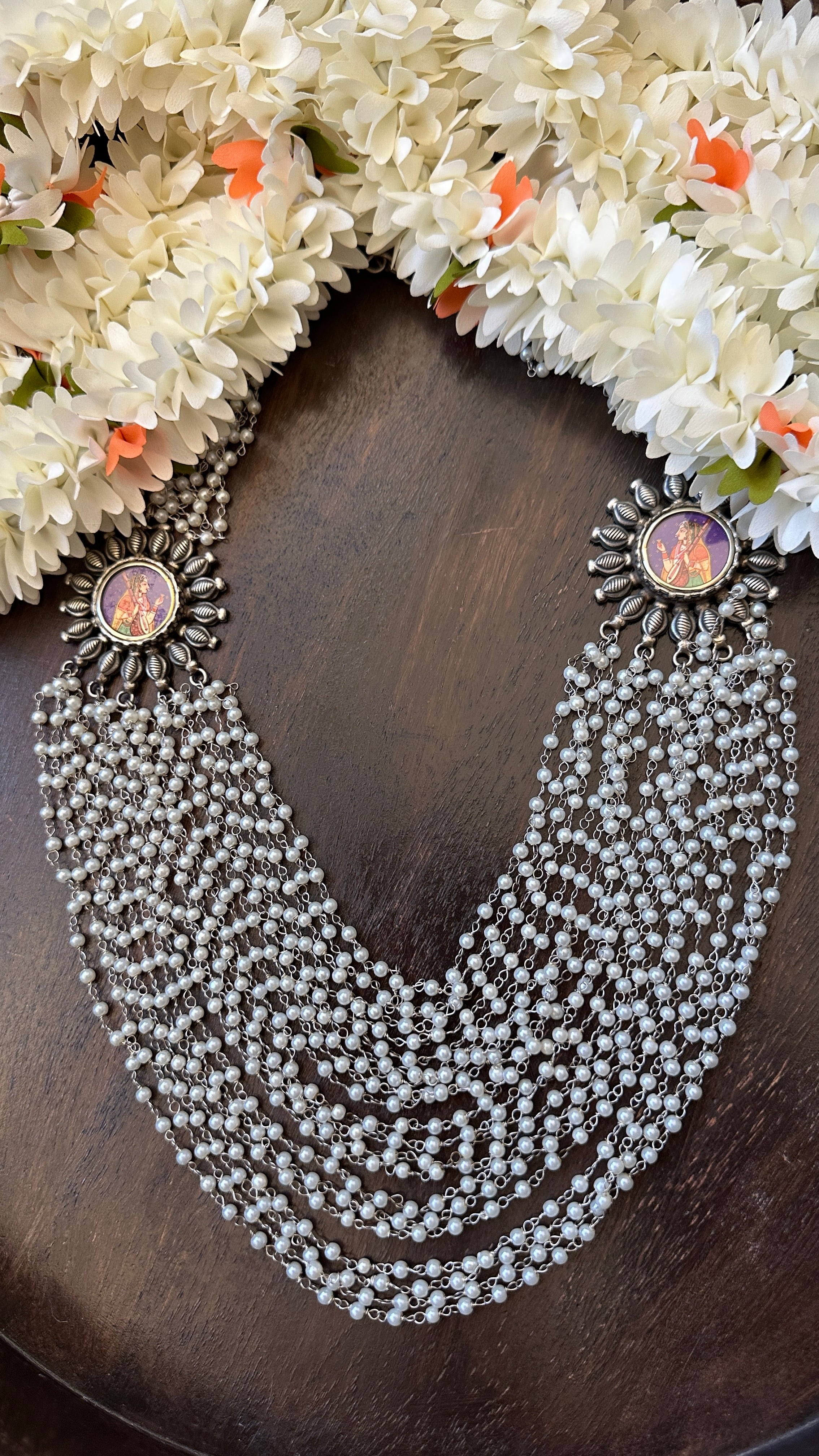 Long necklace