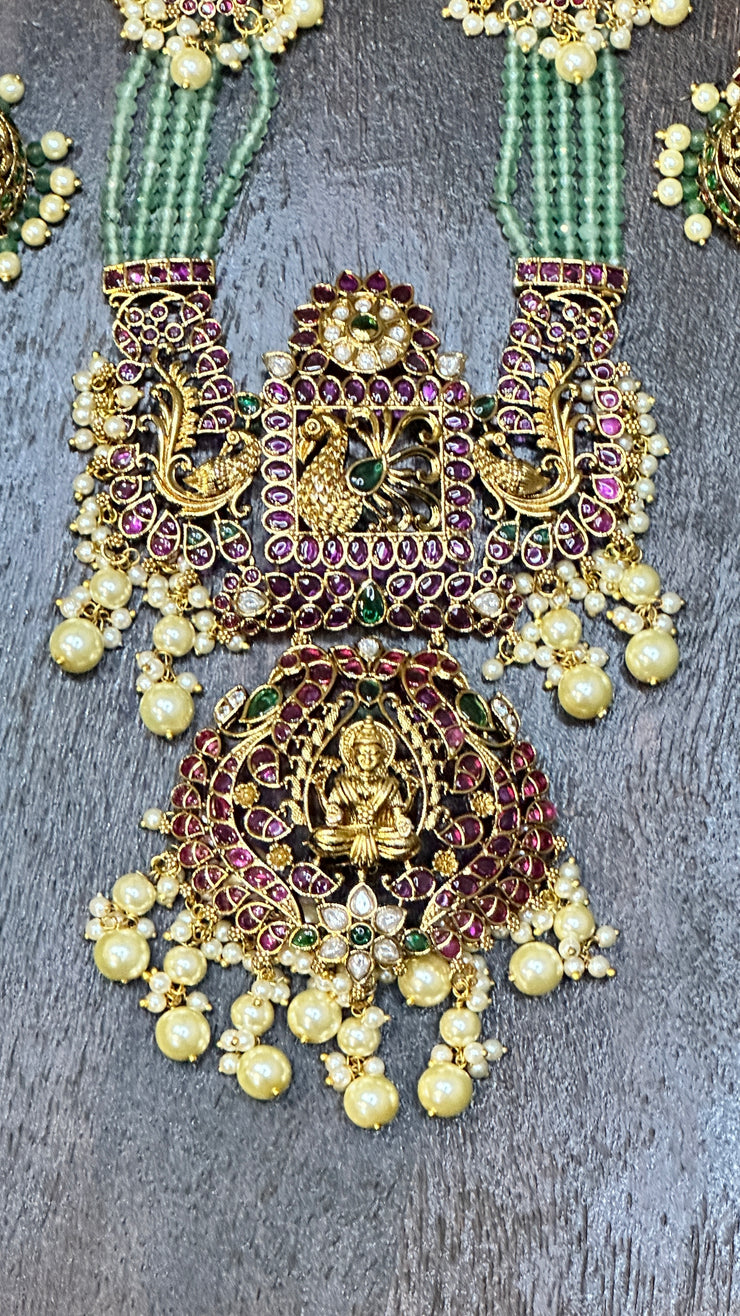 Long necklace with earring