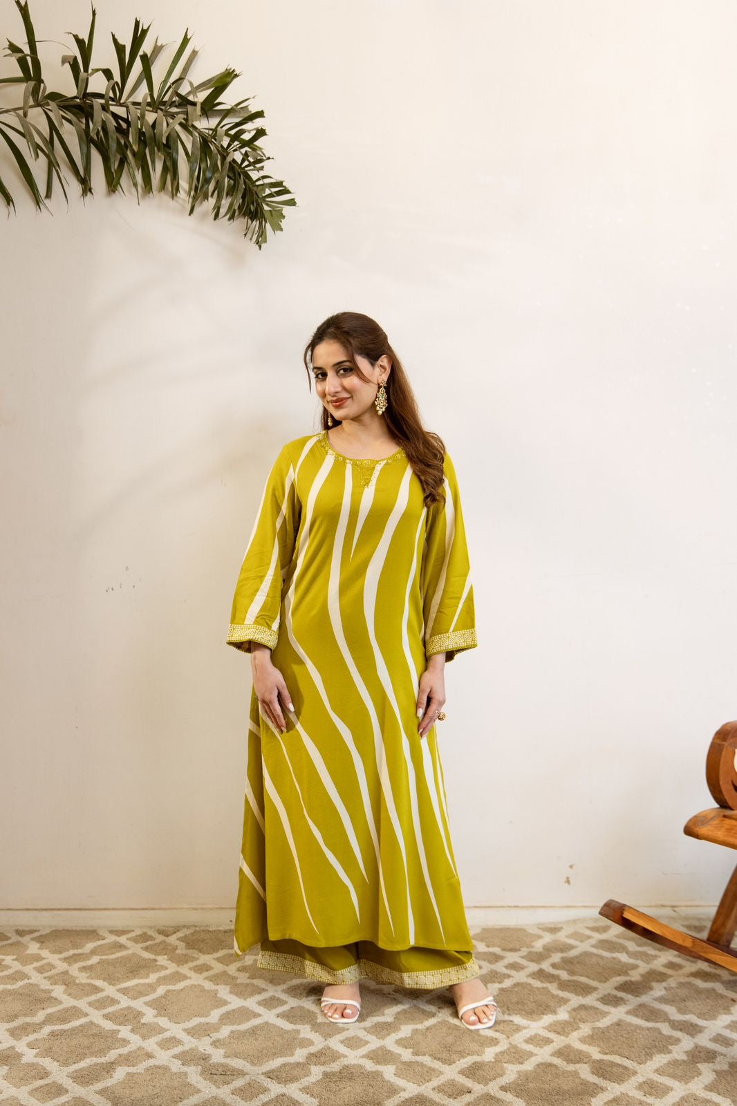 Light green long kurti and bottom