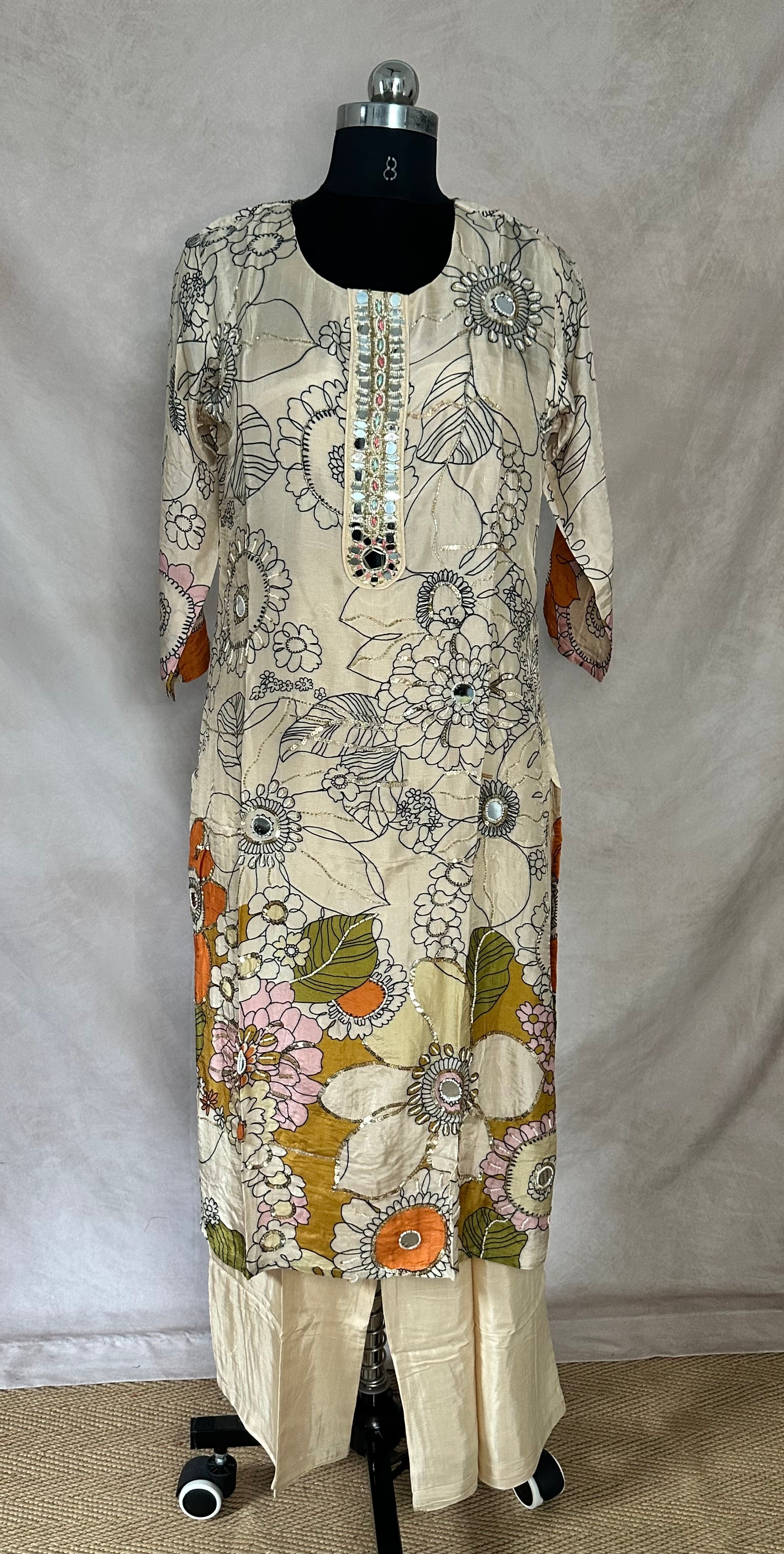 Crepe silk printed kurti with bottom and dupatta
