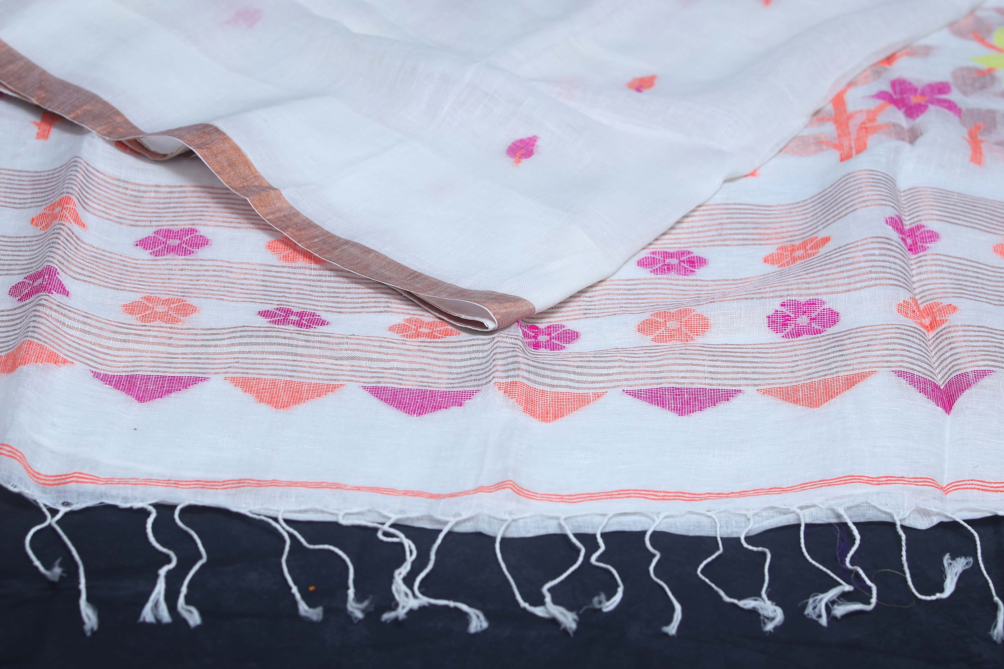 White  tissue linen saree with jamdani weave, with BP