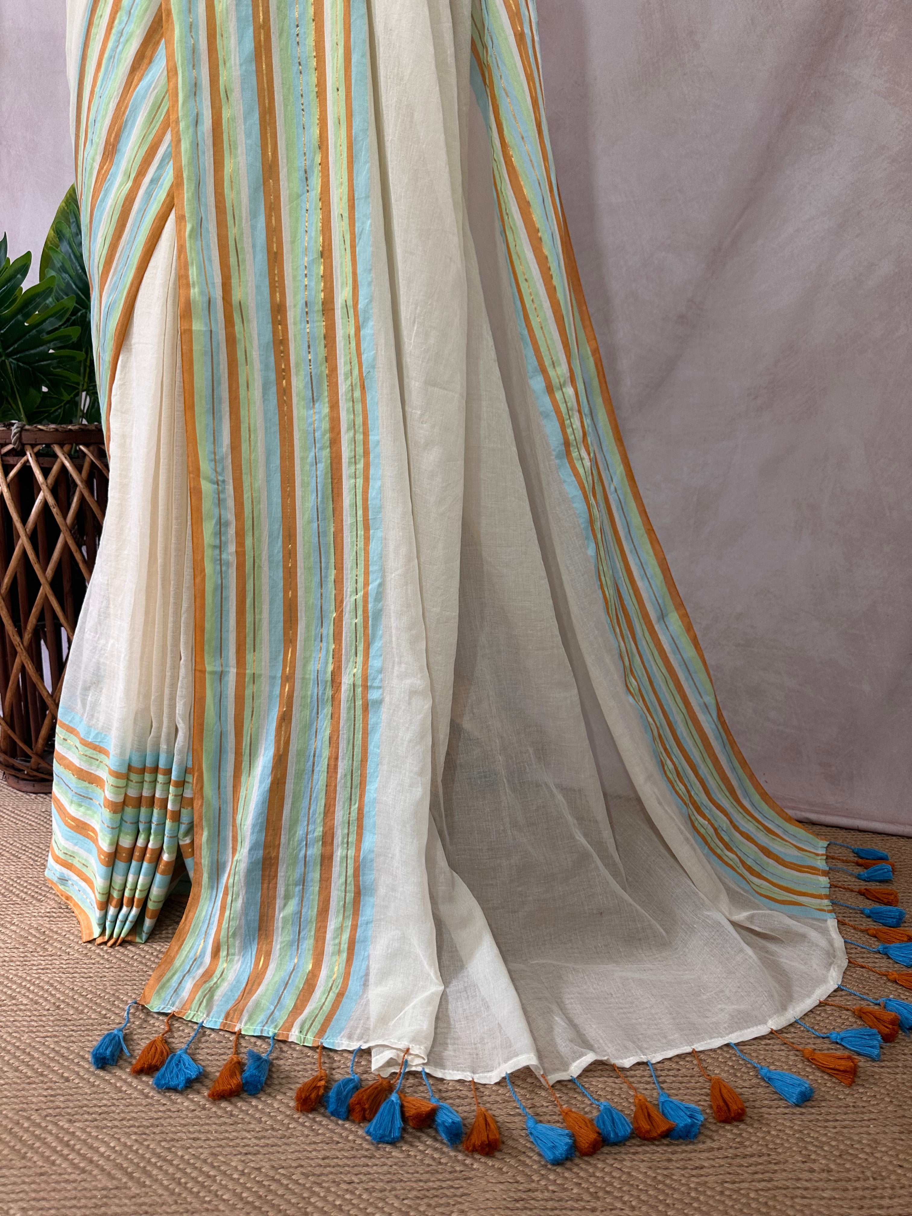 Multi color border 120 count mulcotton saree