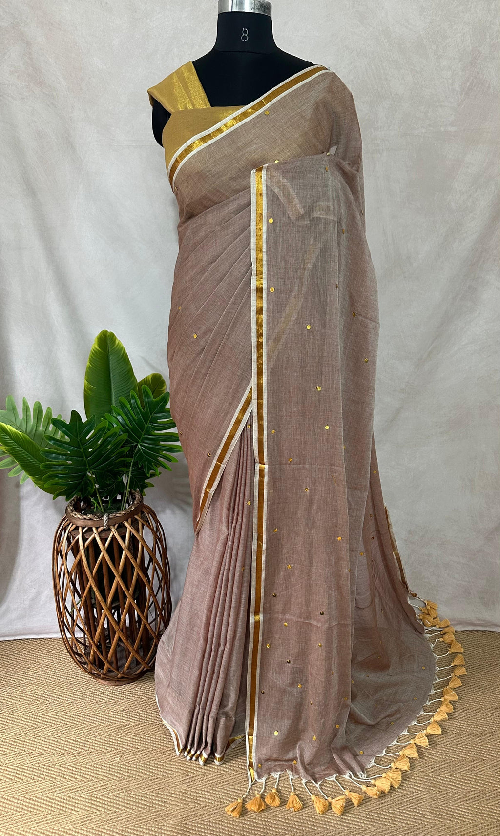 Pure mulcotton saree with sequins