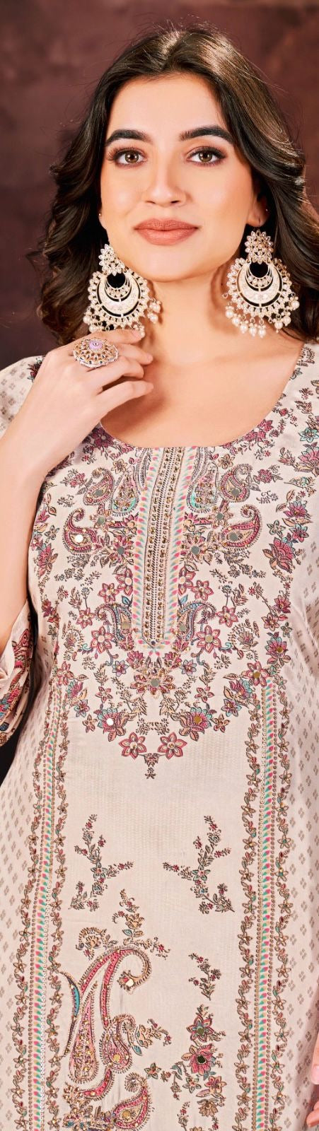 Soft Muslin printed kurti set with embriodery