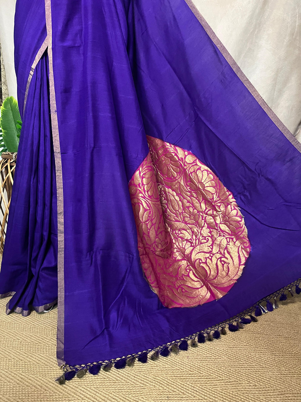 Purple munga tussar silk saree with designer pallu and stitched blouse