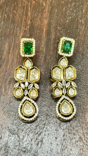 Necklace with moissanite stone, with earring