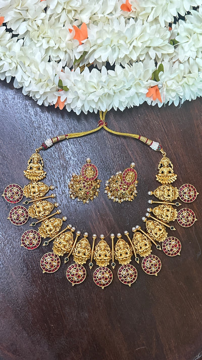 Neckalce with Jhmka
