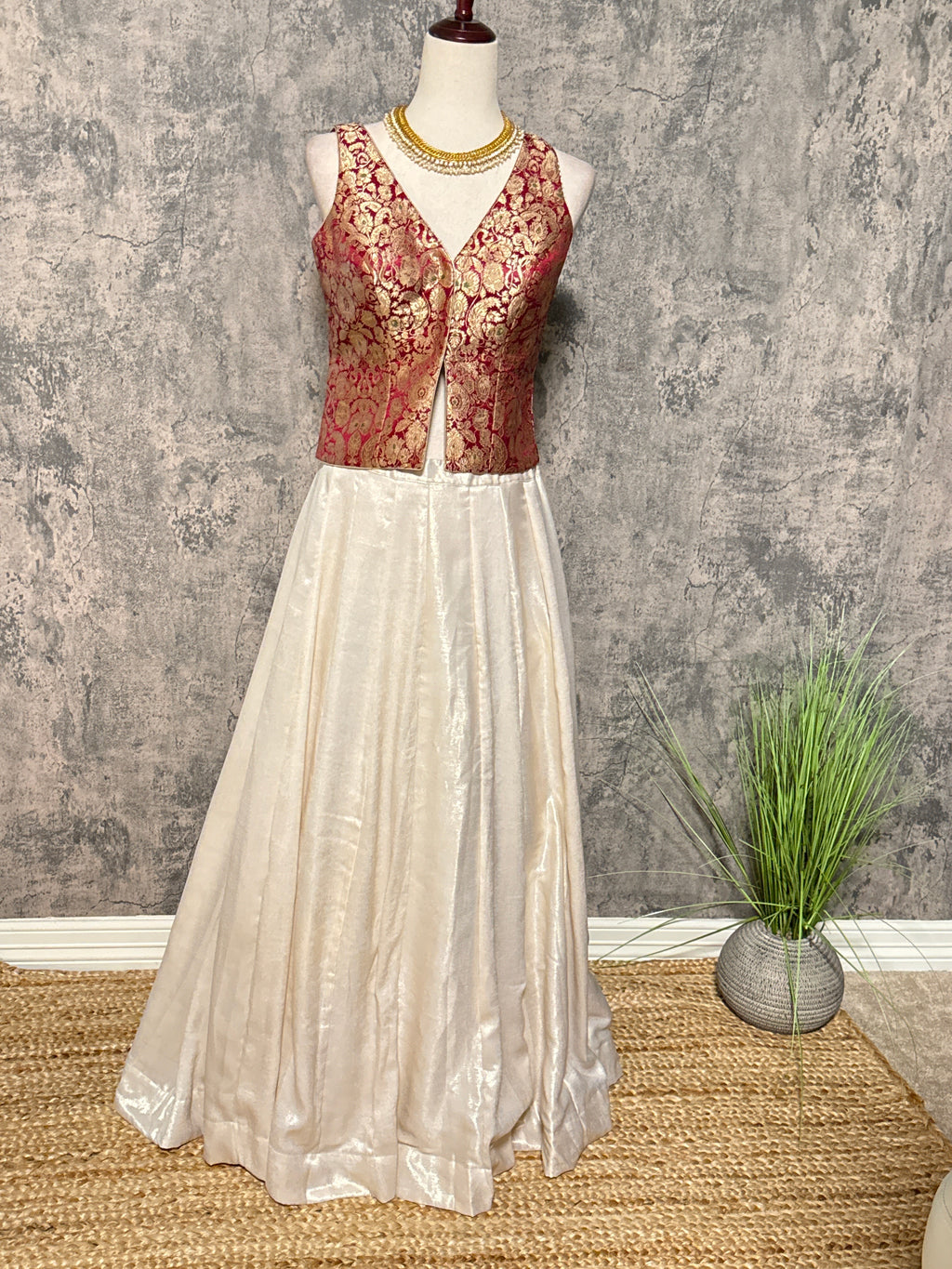 Shimmer crepe skirt with banarsi brocade top