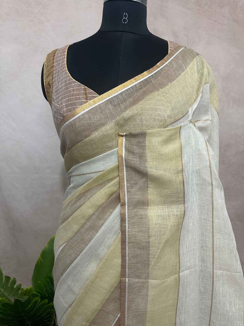 Linen saree with gold border
